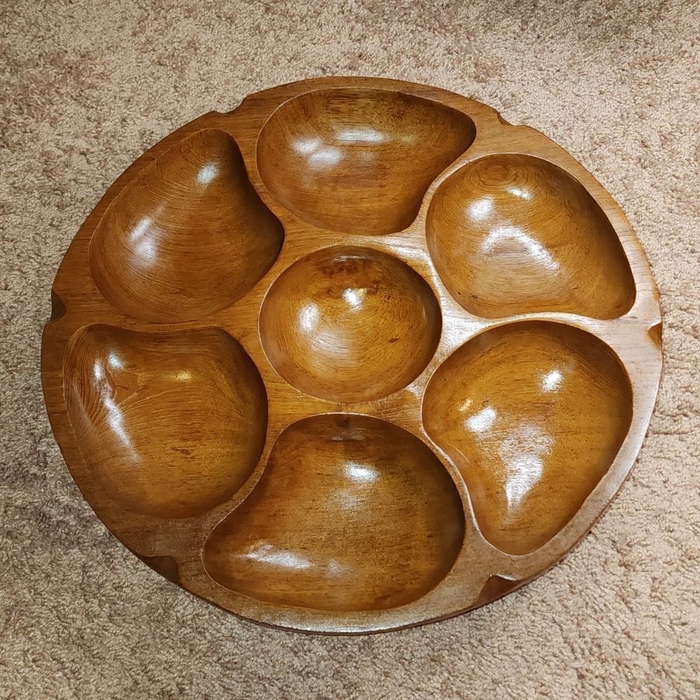 Antique Handmade Wooden Lazy Susan Serving Dish great quality.